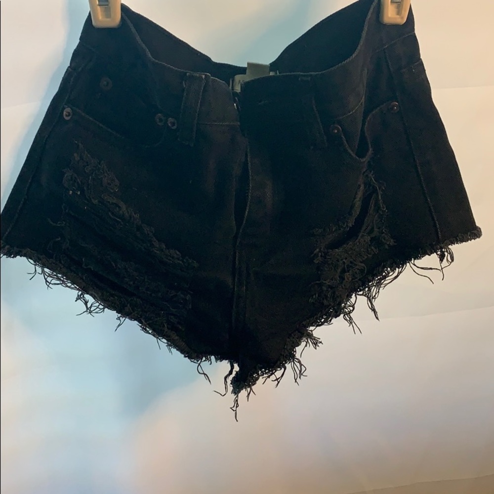 Ripped short